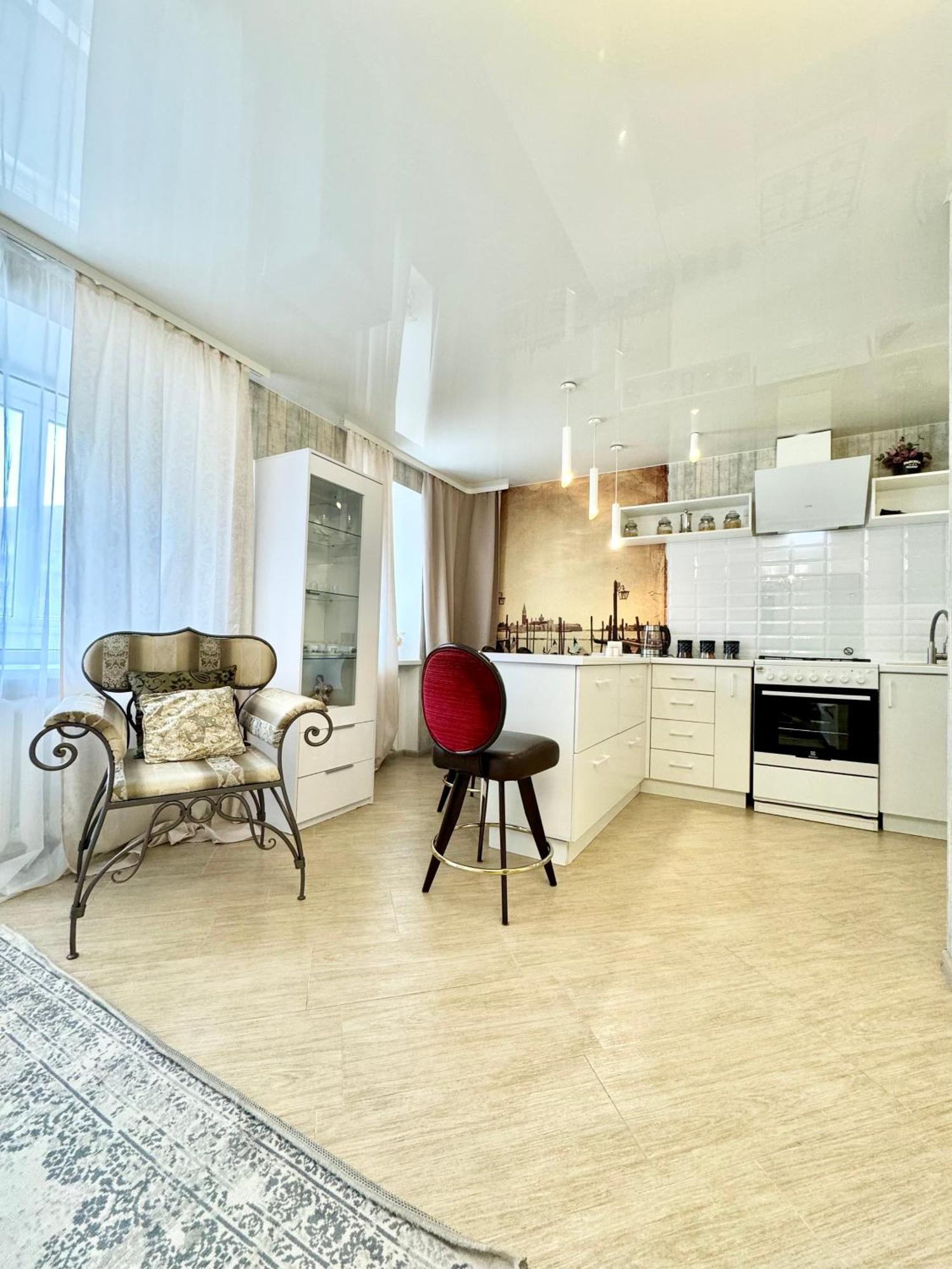 Apartpoltava Смак Італії У Самому Центрі Полтави , Білосніжна Студія В Новобудові, Банківський Чек エクステリア 写真